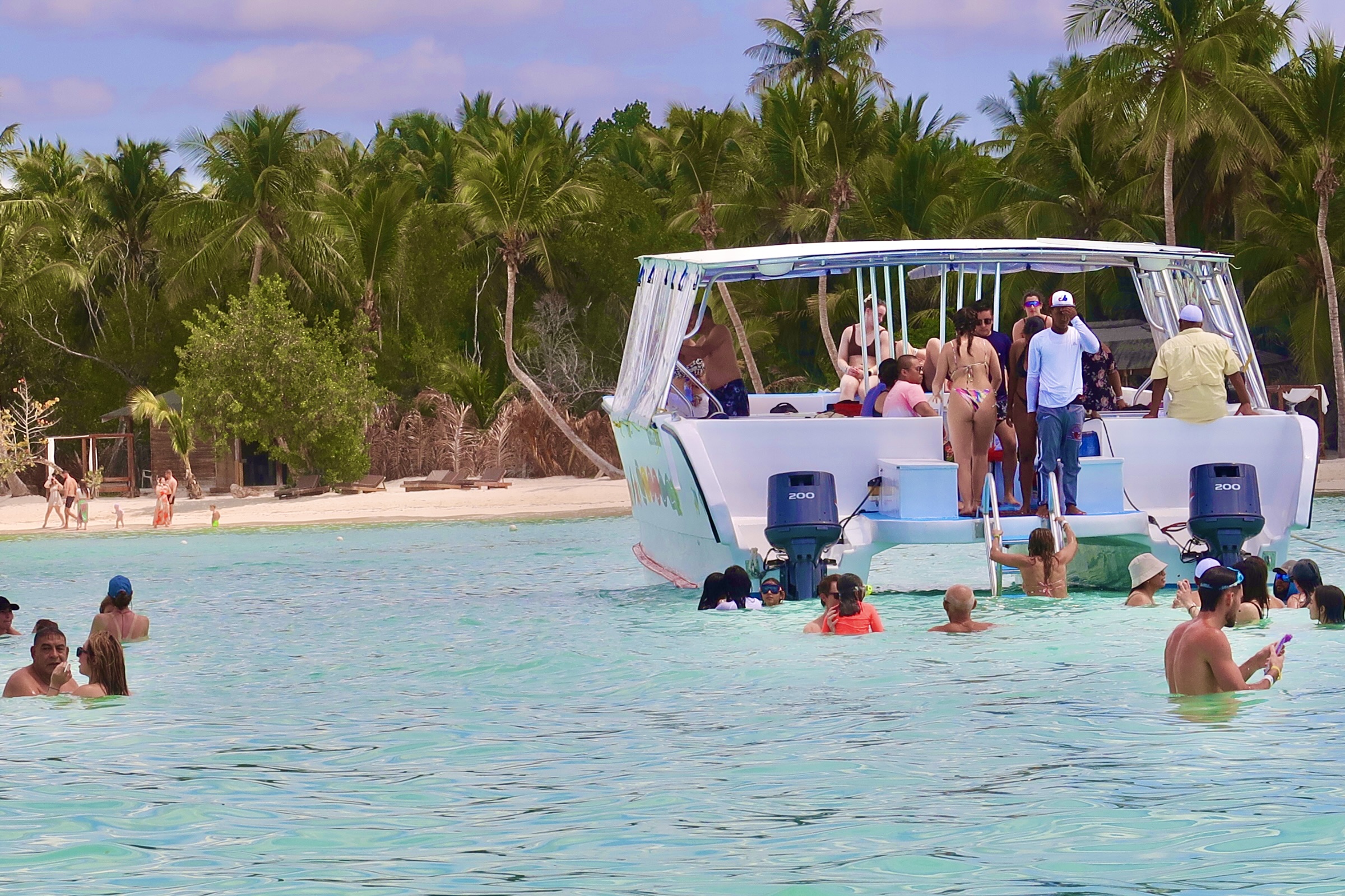 ADAMANAY CARIBBEAN ADVENTURES - PRIVATE GROUP TOUR