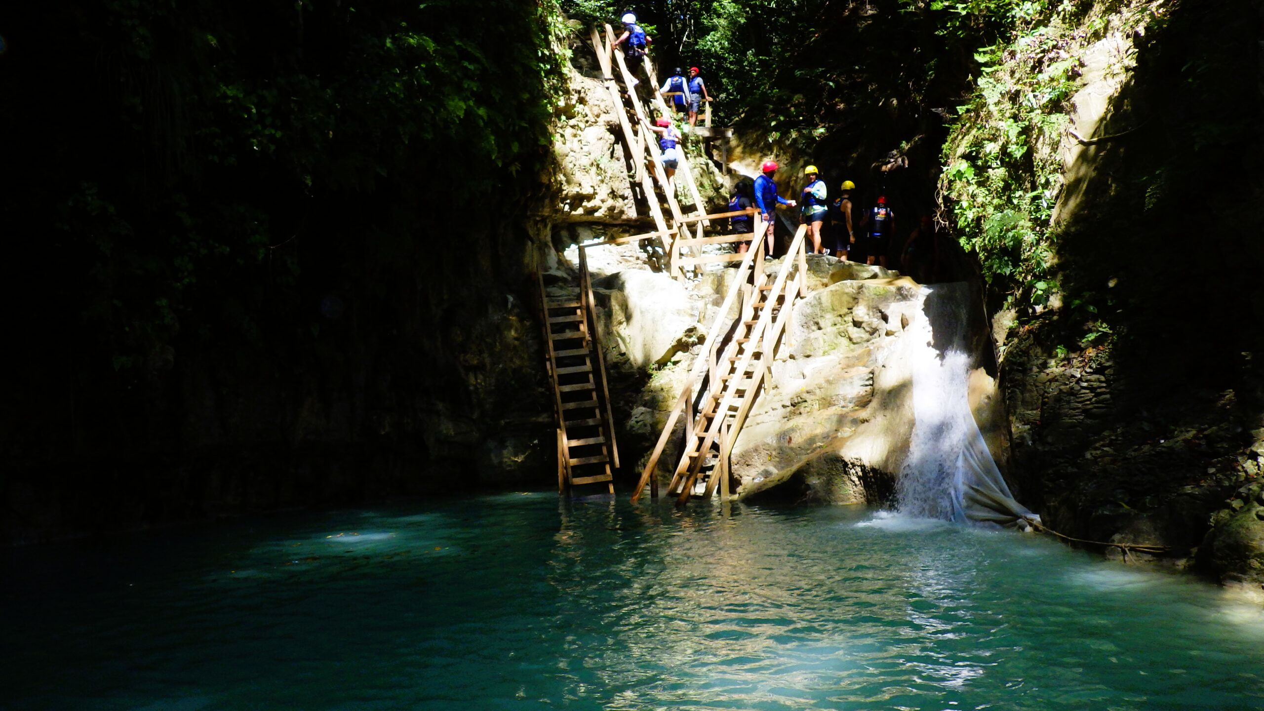 FALLS & FLIGHT ADVENTURE