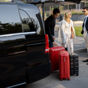 Private family transfer from the Las Americas International Airport (SDQ) to Santo Domingo city hotel.