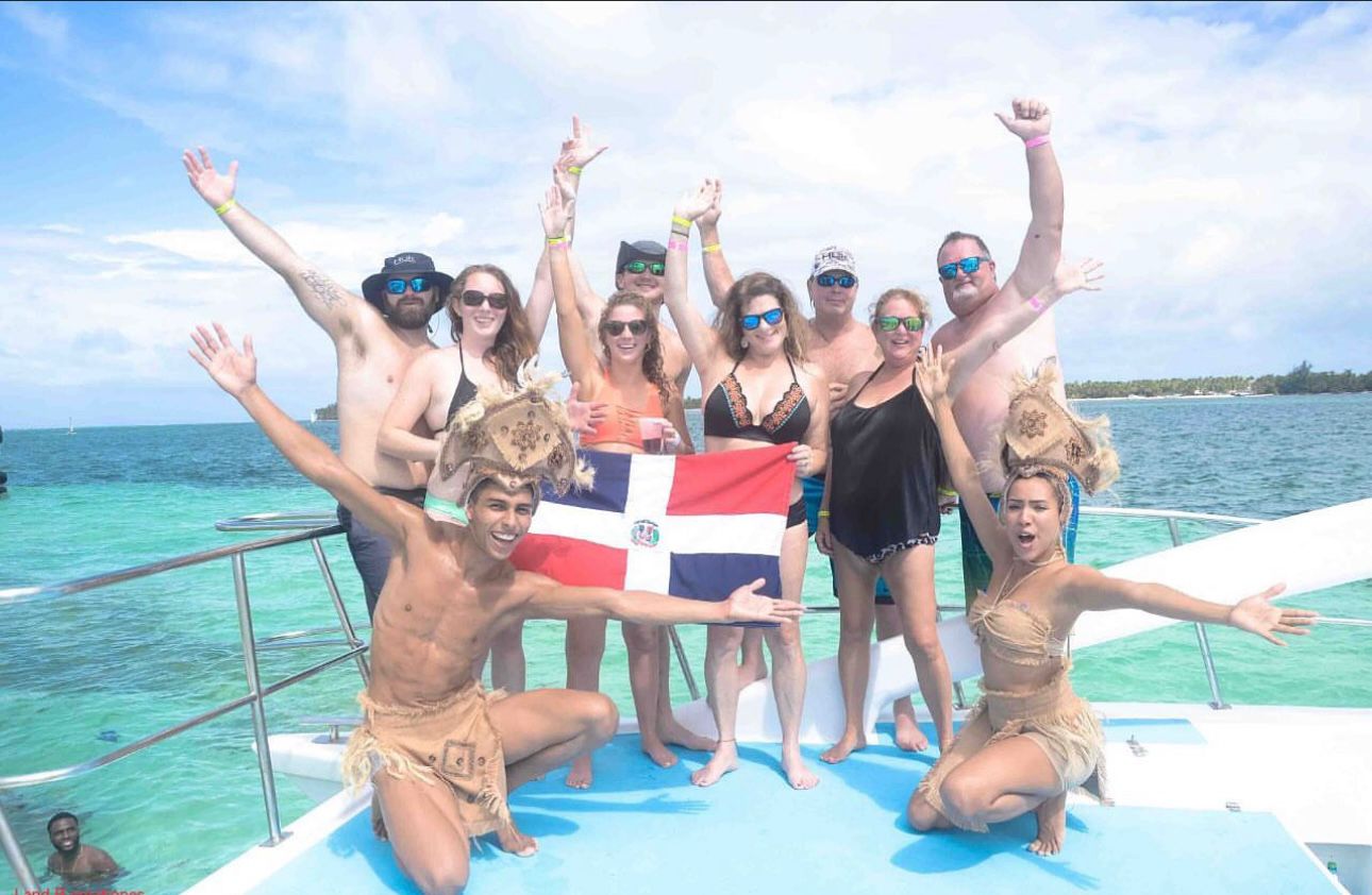 TAIGUEY EMOTIONS GROUP PRIVATE BOOZE CRUISE