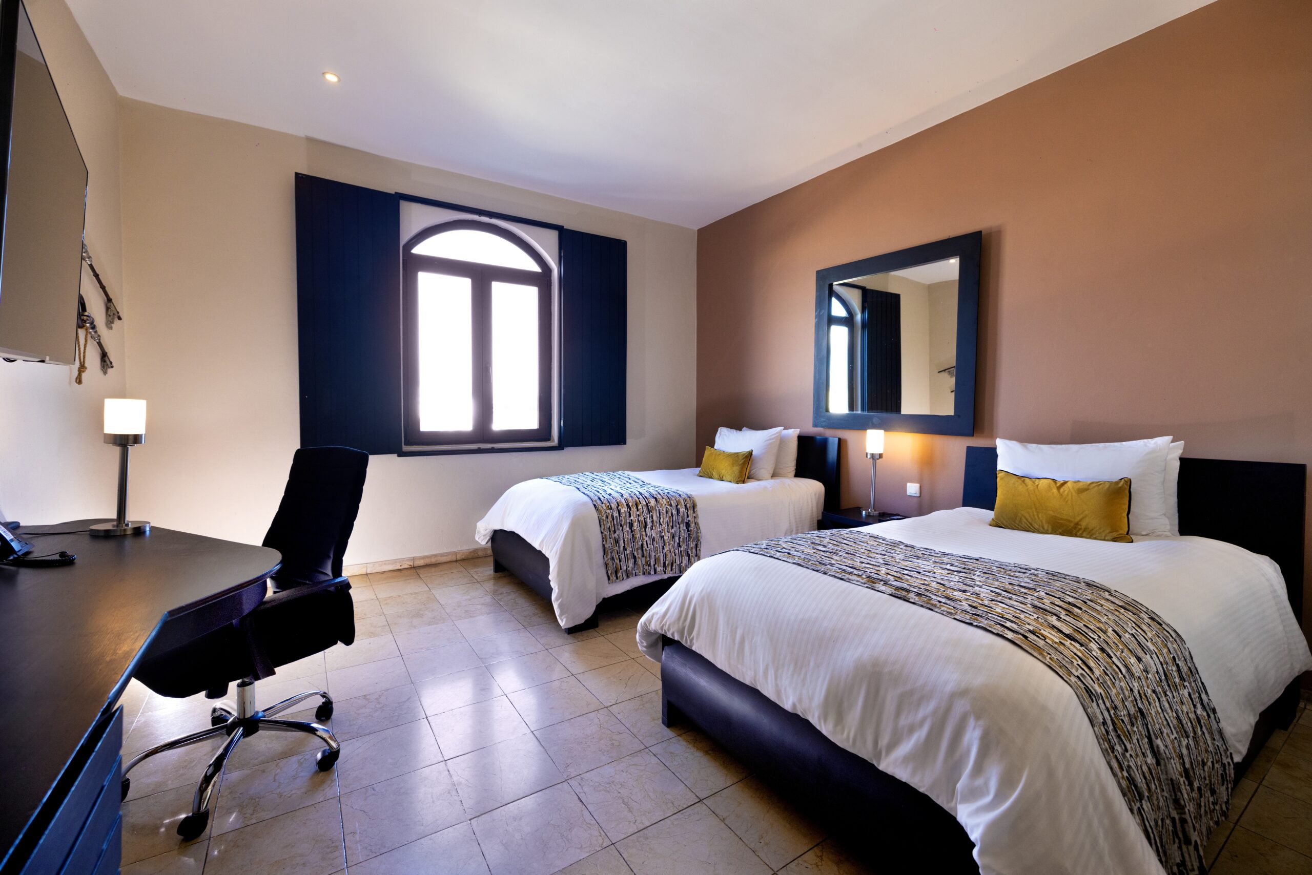 HODELPA NICOLAS DE OVANDO EMBLEMATIC 5* HOTEL