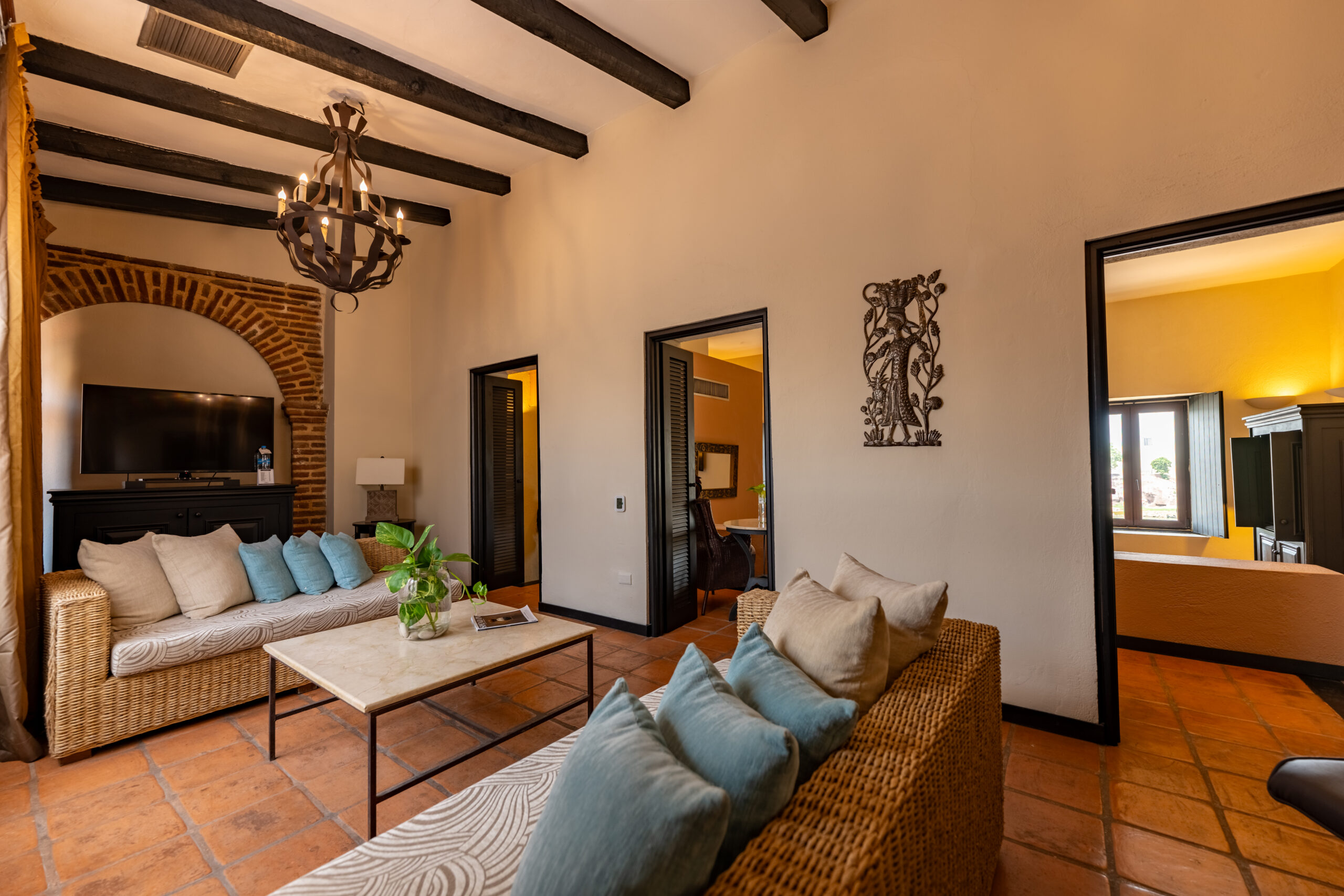 HODELPA NICOLAS DE OVANDO EMBLEMATIC 5* HOTEL