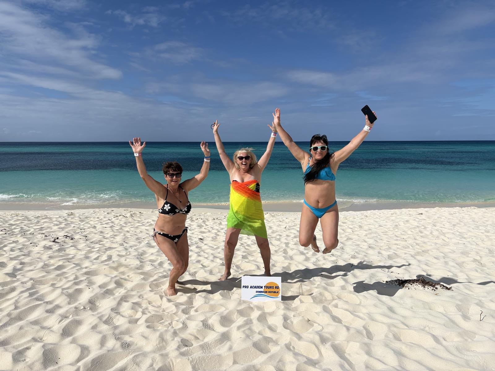 BEST DOMINICAN BEACHES TOUR